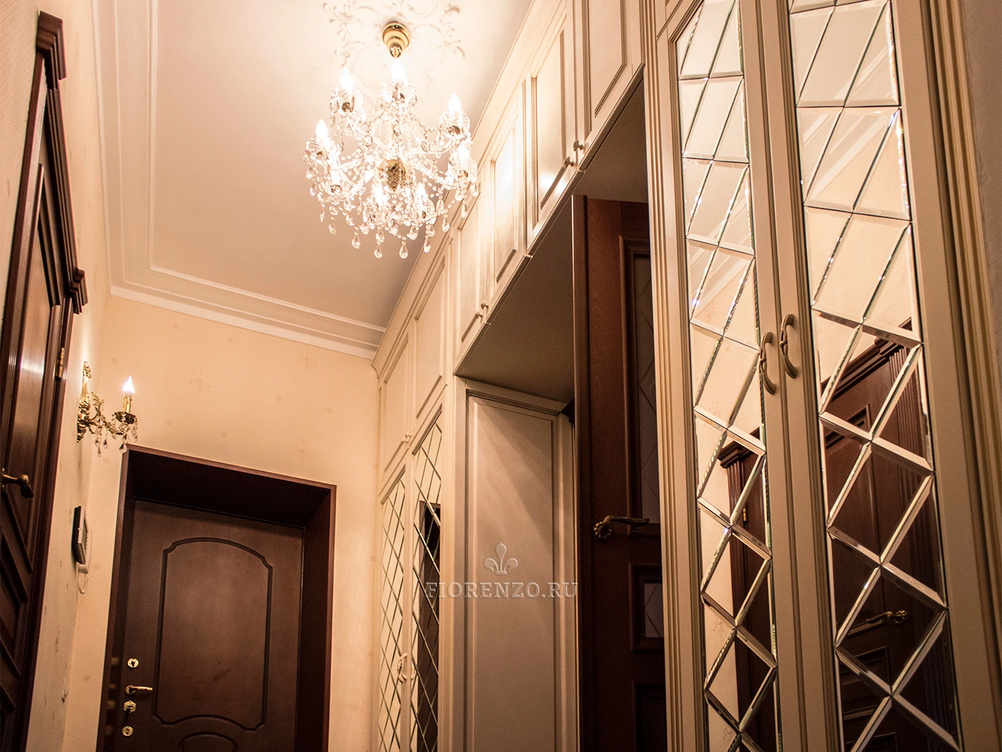 Внутреннее наполнение и декоративная раскладка фацетами